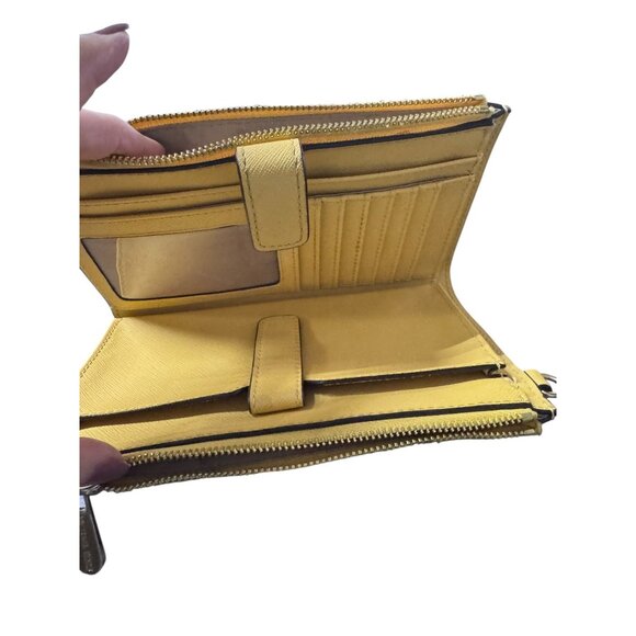 Michael Kors Yellow Saffiano Leather Double-Zip Wallet With Card Slots & ID Wind - Picture 8 of 10